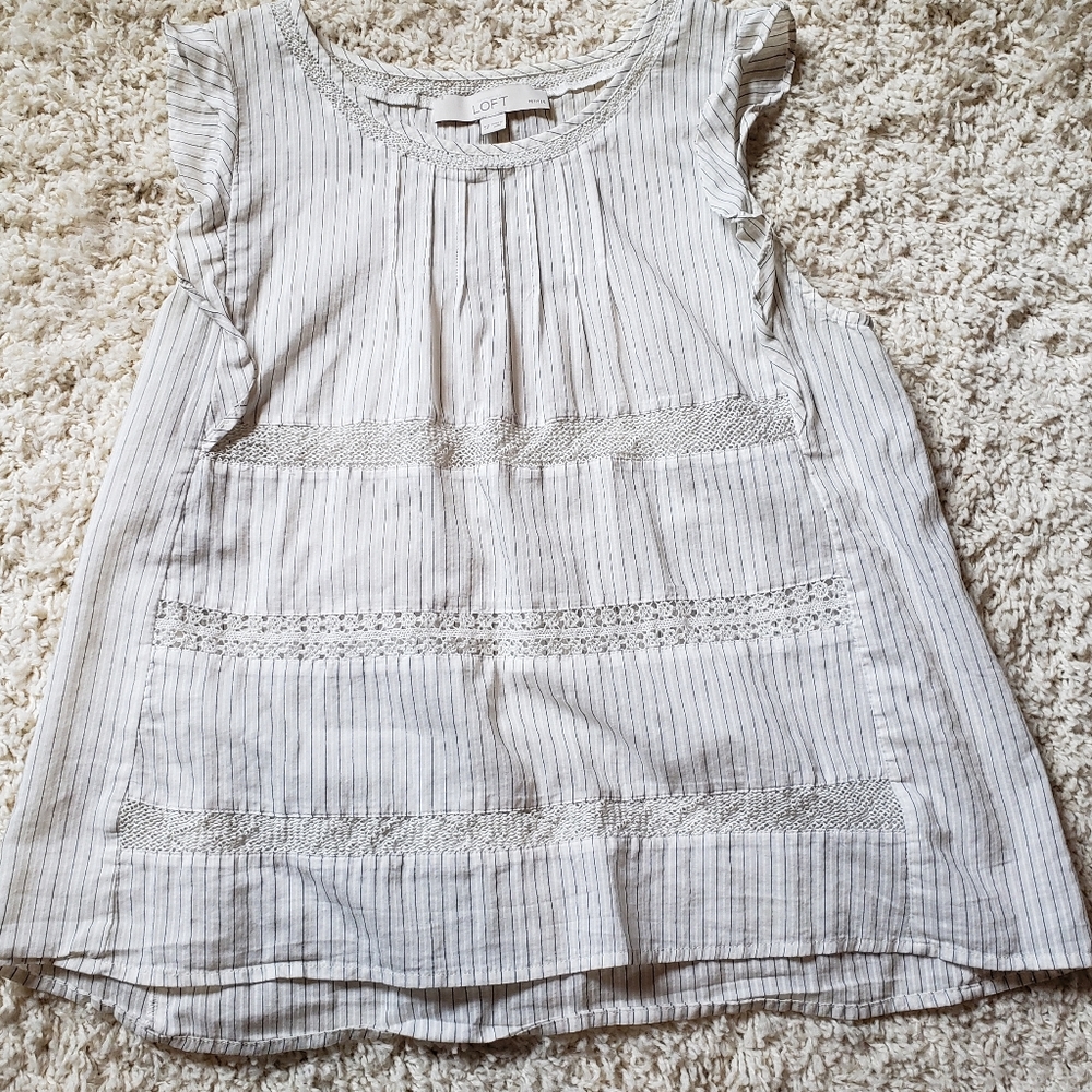 LOFT Striped Top Flutter Sleeves sz SP